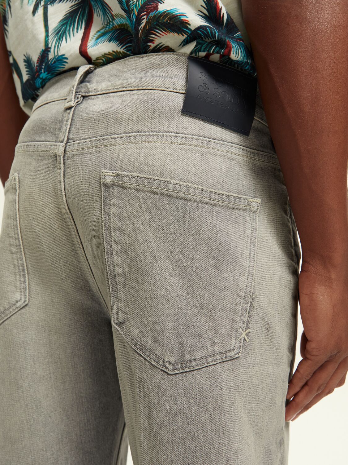 The Drop Regular Tapered Jeans